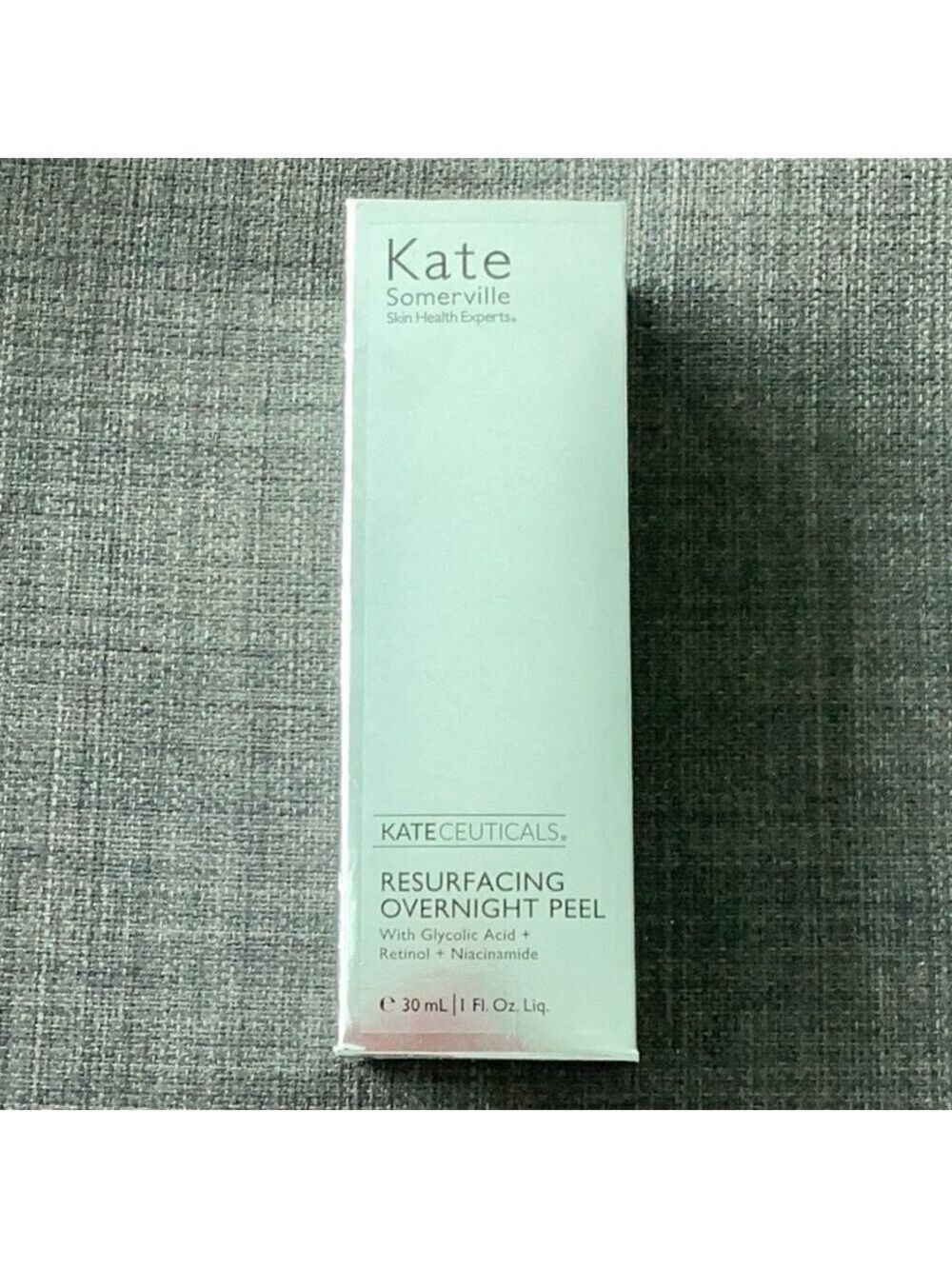 KATE SOMERVILLE KateCeuticals Resurfacing Peel Glycolic Retinol exfoliator - Picture 8 of 12